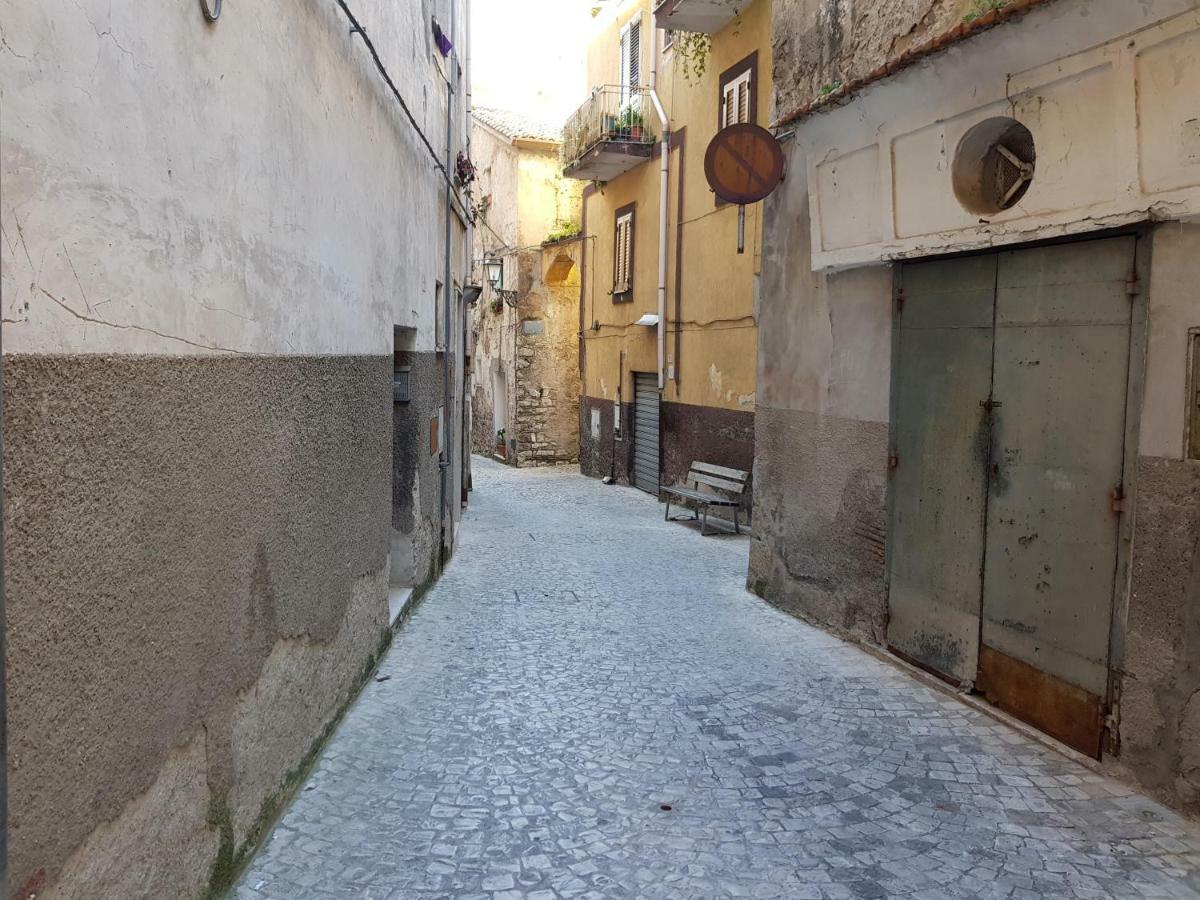 La Dimora Di Ares Villa Formia Buitenkant foto