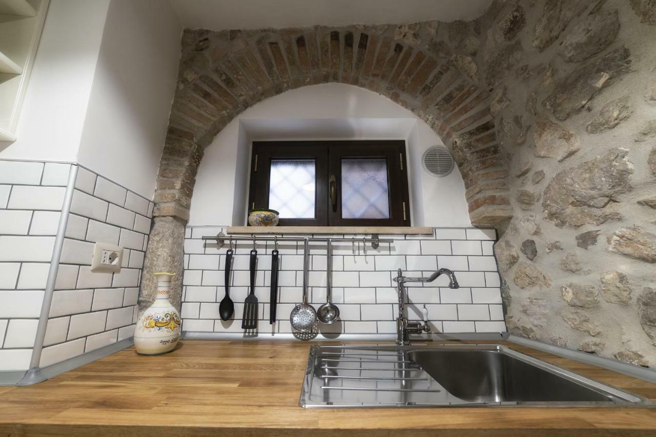 La Dimora Di Ares Villa Formia Buitenkant foto
